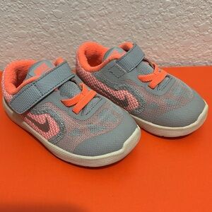 Nike Revolution sneakers